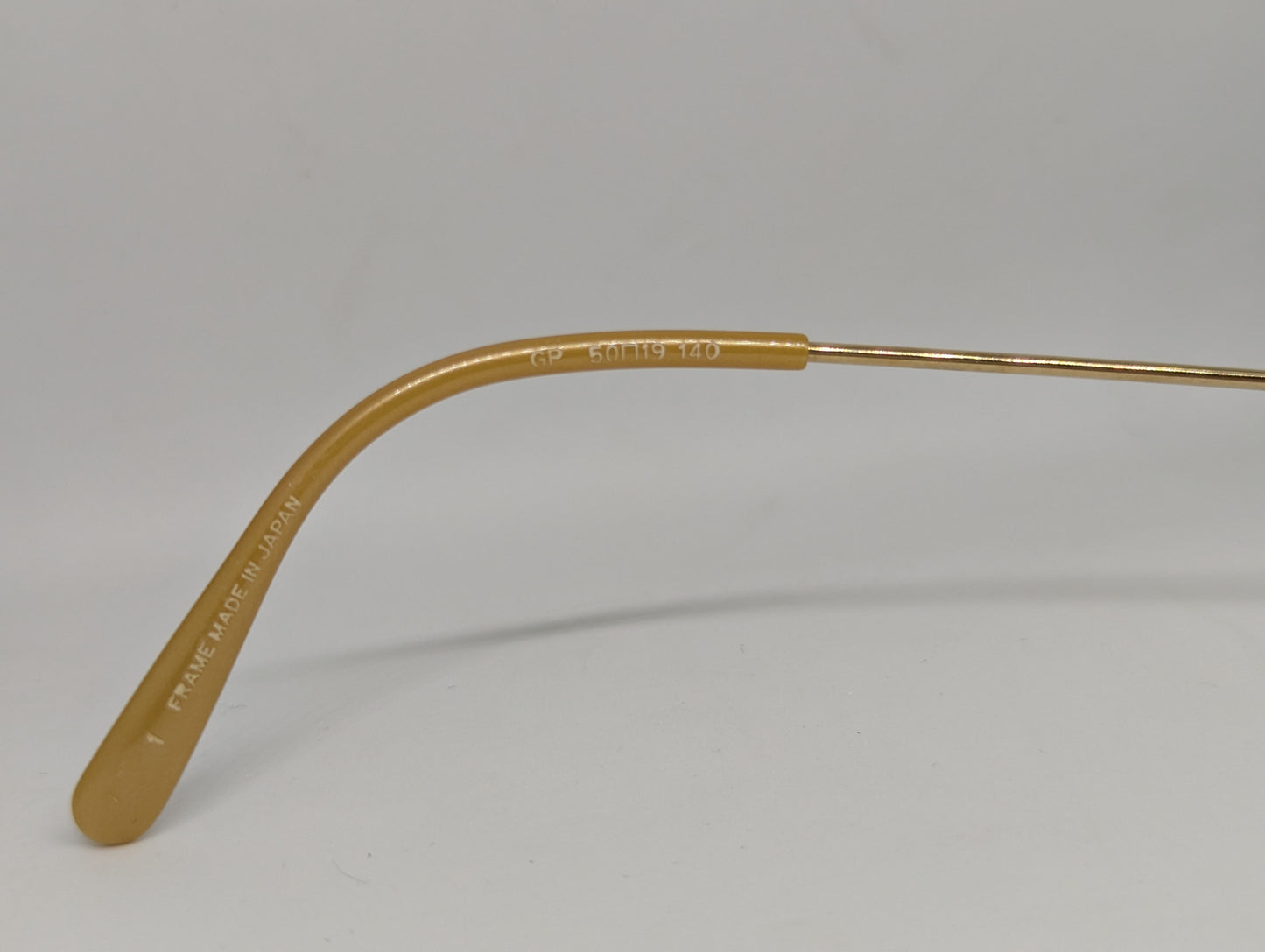 Jean Paul Gaultier
model: 55-6101
